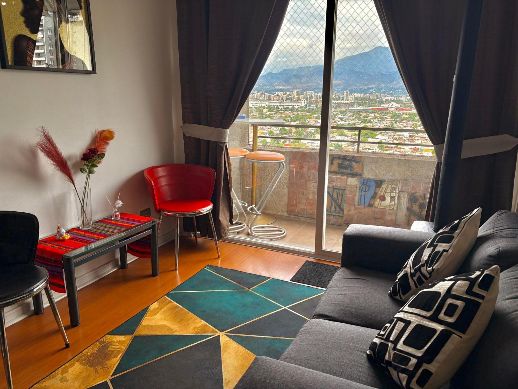 Amazing View Of Con Calefaccion Y Estacionamiento Interior Apartment Santiago